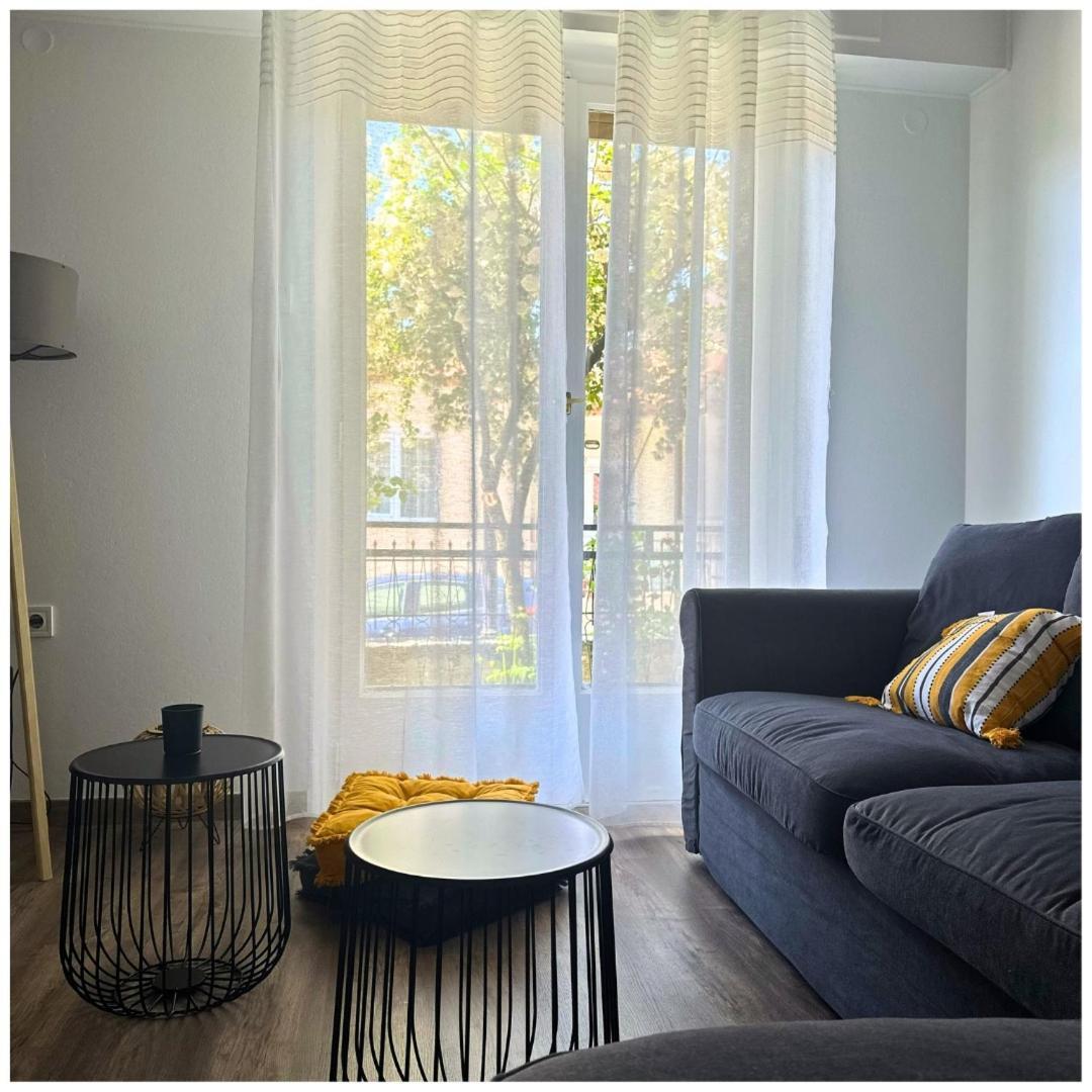 Memories Apartments Μονοκατοικία Στο Καρπενήσι Buitenkant foto